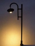 Straßenlampe - LED Lichtfarbe warmweiß- Metall dunkelgrün lackiert Nenngröße H0