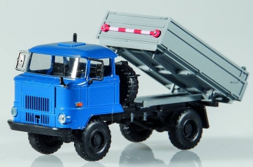 TT 2 x BUSCH Traktor Fortschritt ZT 300-E rot & blau im Doppelpack DDR LPG 8702 